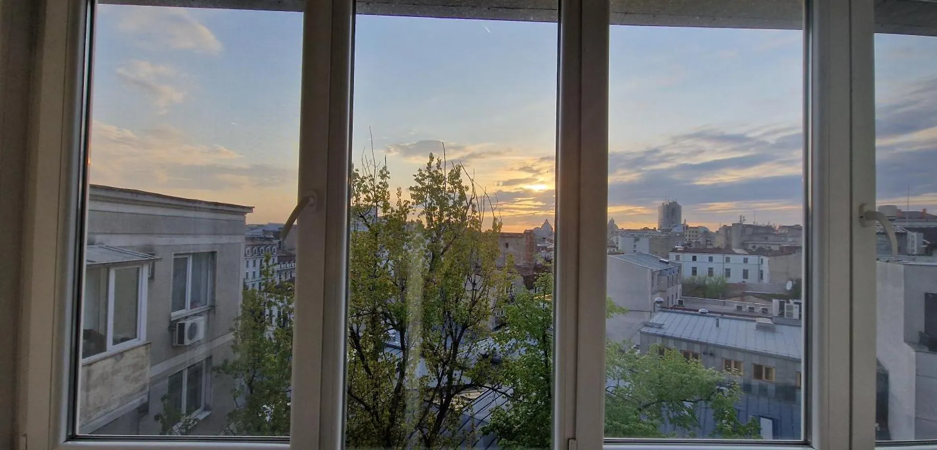 Apartment Old Town Apartament With Charming View Bucharest