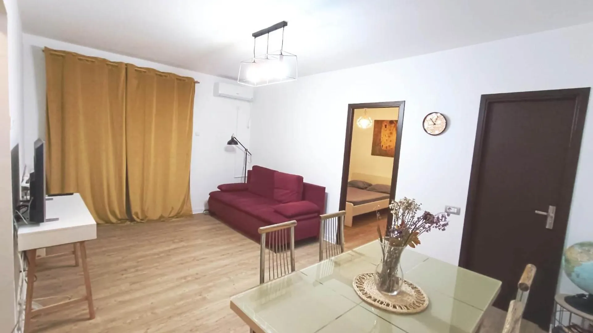 Old Town Apartament With Charming View Bucharest